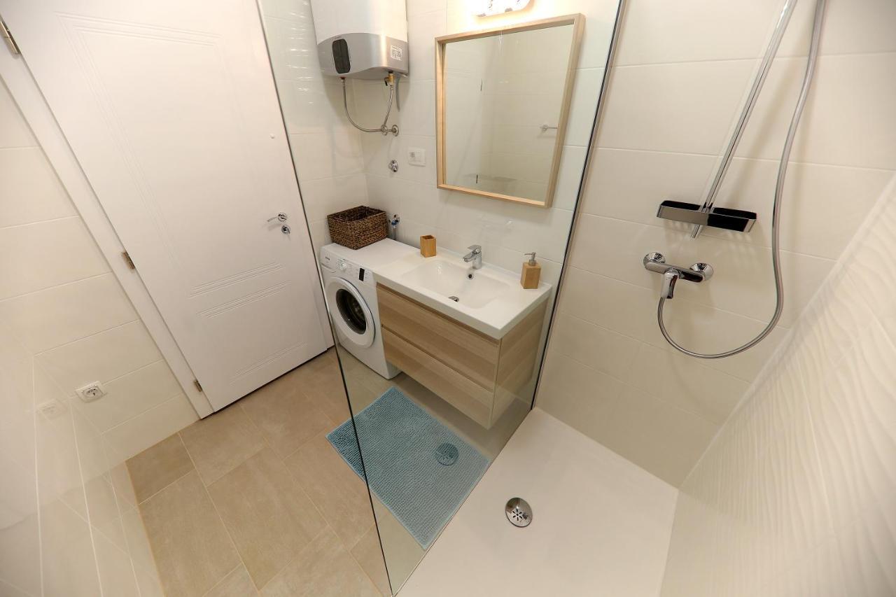 Apartments Meri-Puntamika Zadar Eksteriør billede