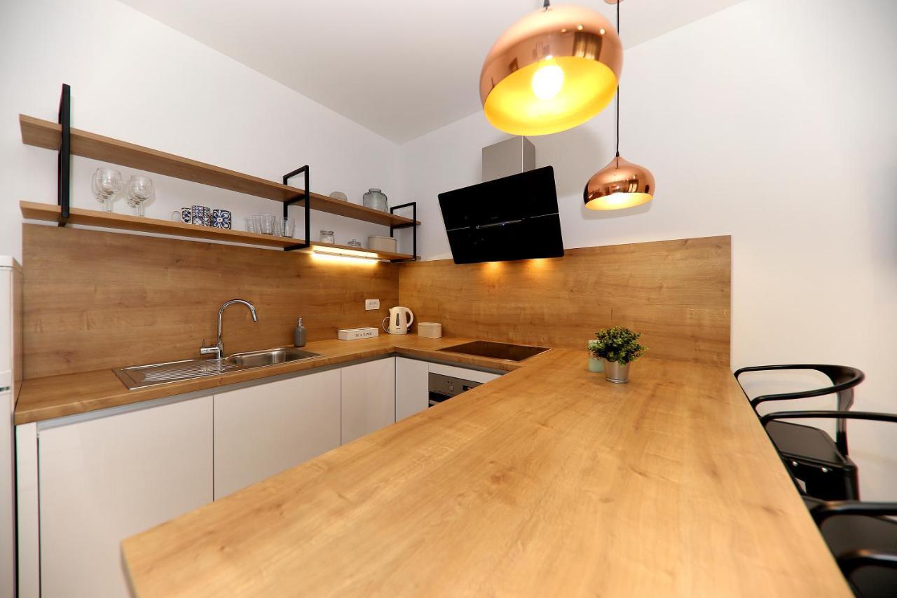 Apartments Meri-Puntamika Zadar Eksteriør billede